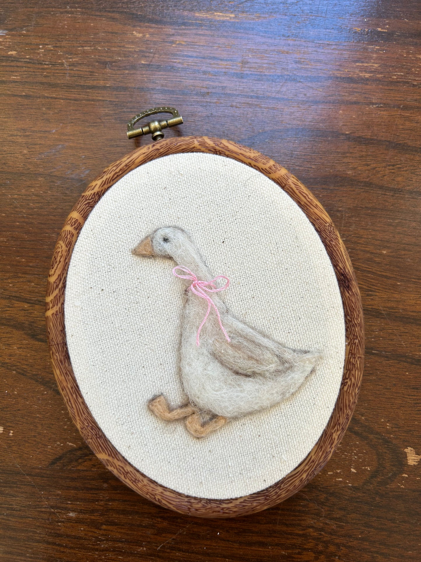 Sitting Goose Hoop